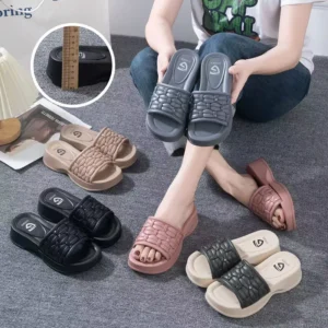 Women’s Footwear Factory | PCU Slippers with Custom Logo